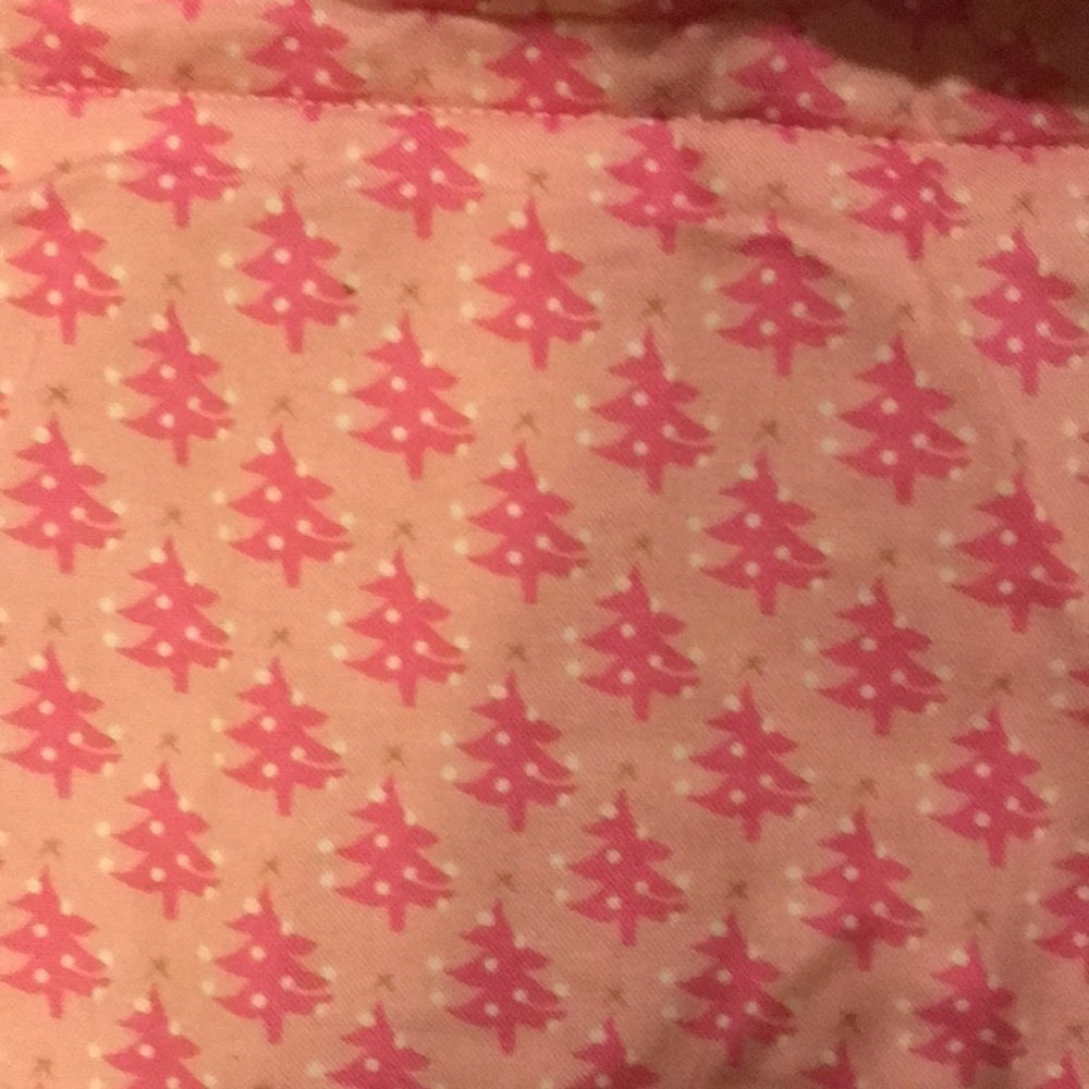 HOLIDAY Table Runner - Picture 3 of 7
